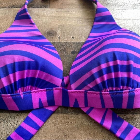 Purple Striped Swim Lined Triangle Halter Bikini Top Size 36DD - Picture 4 of 5